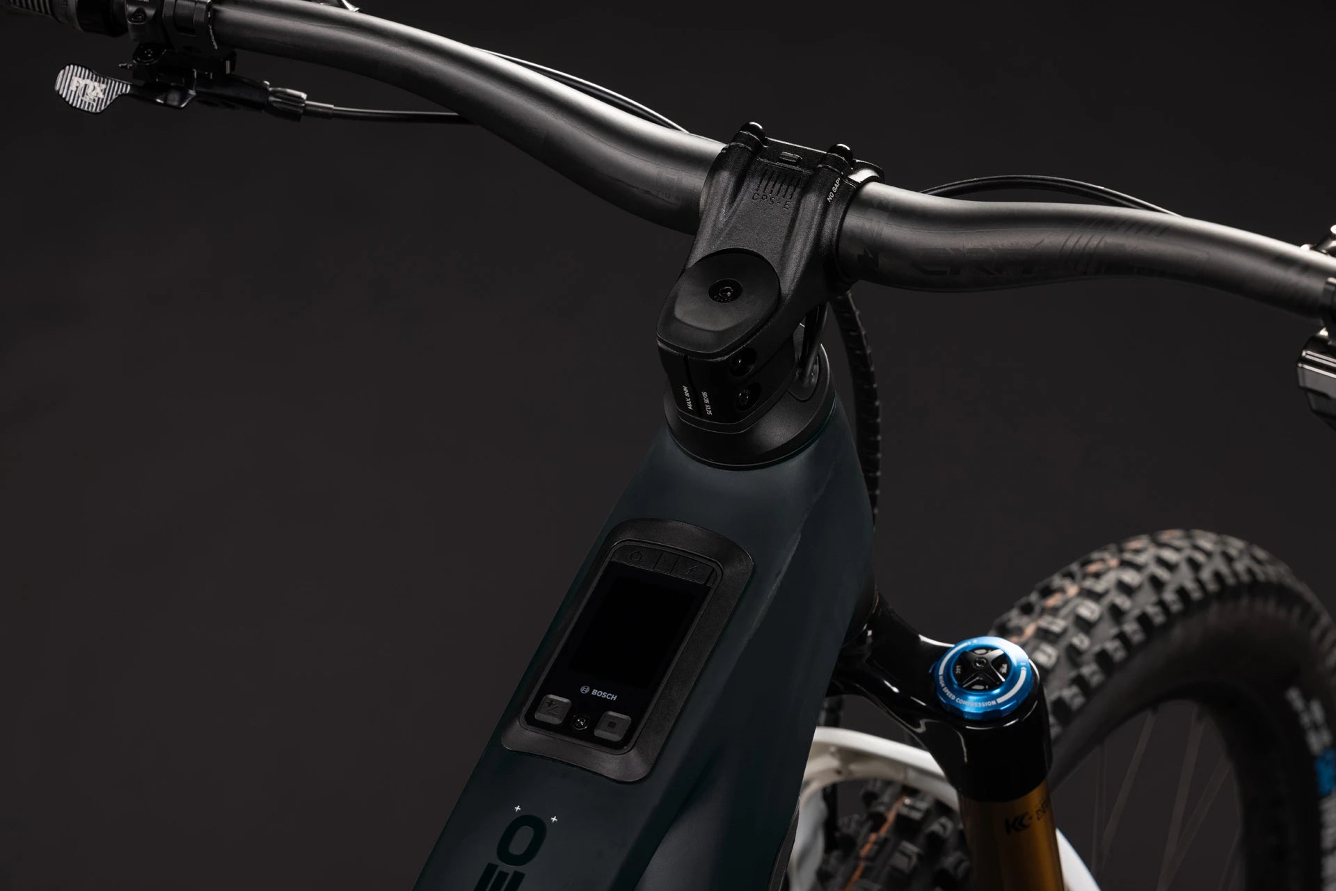 Cube Stereo Hybrid ONE44 HPC AT 800 carbon´n´white 2027