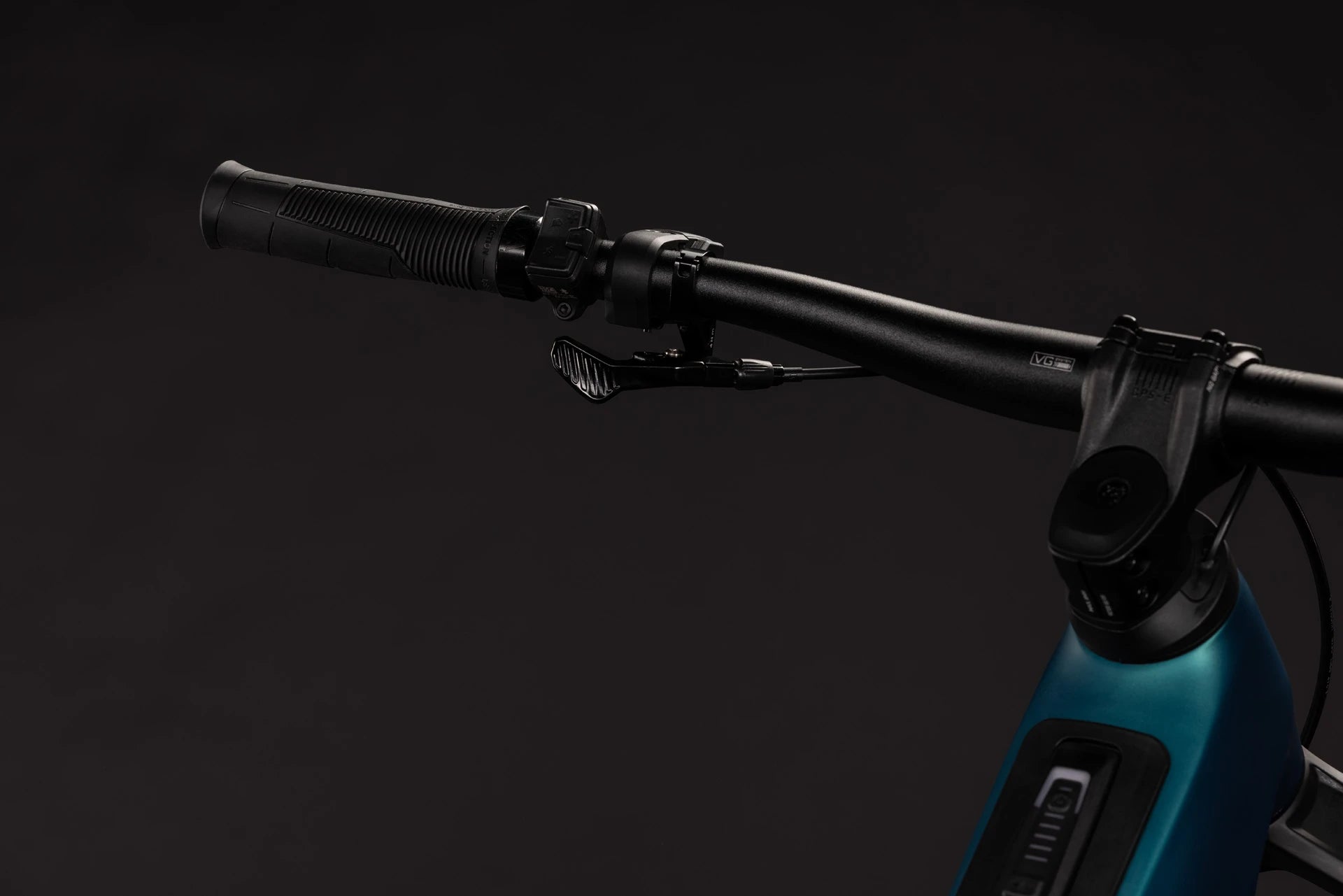 Cube Stereo Hybrid ONE77 HPC Race 800 metallicpetrol´n´black 2027