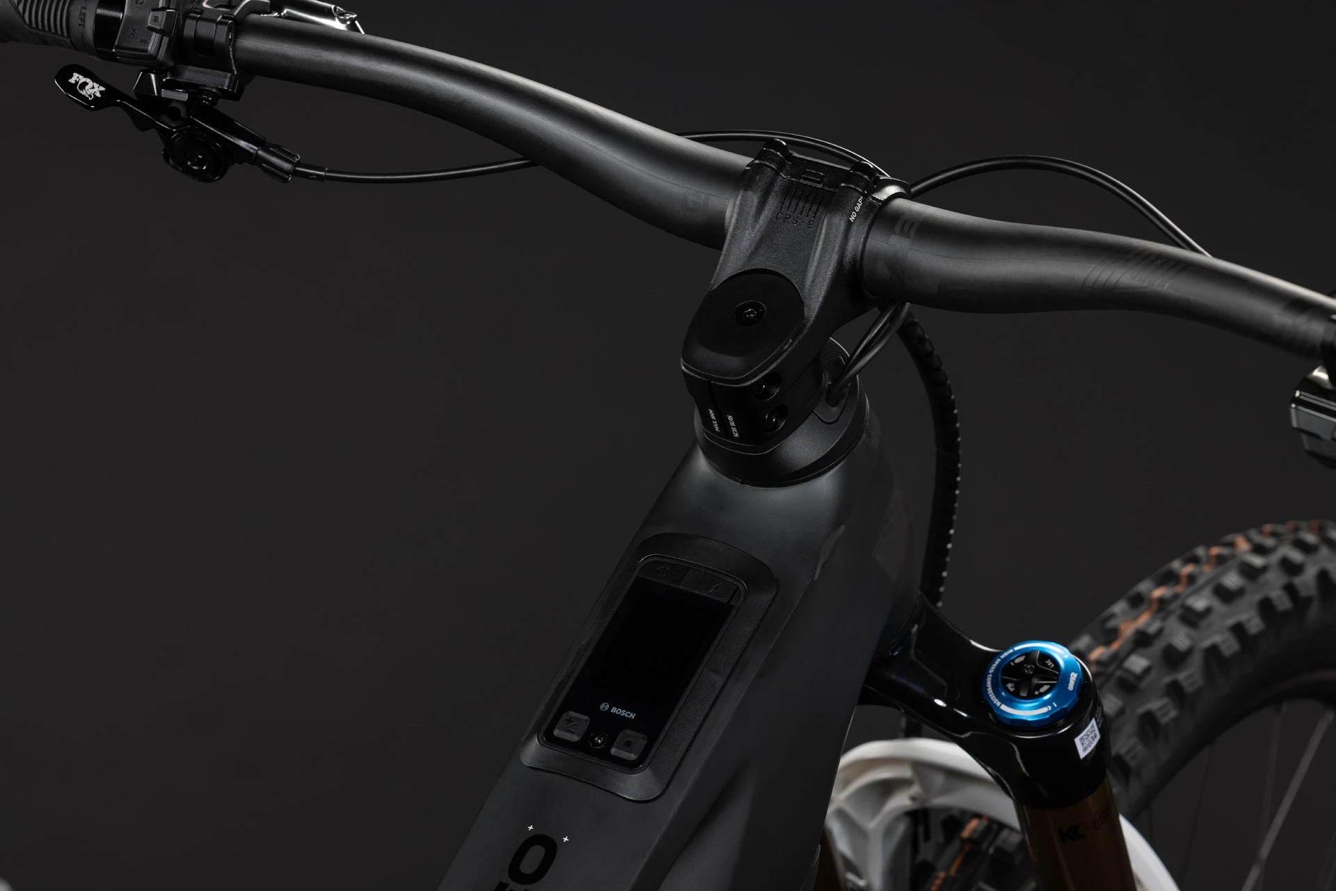 Cube Stereo Hybrid ONE77 HPC AT 800 carbon´n´white 2027