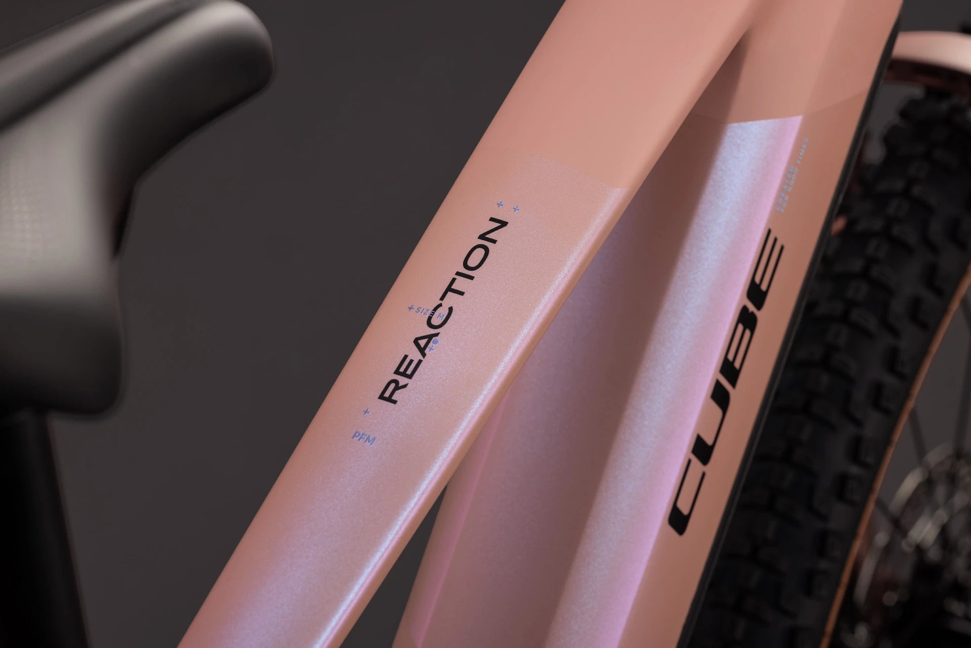 Cube Reaction Hybrid Performance 720 ruby´n´black 2027