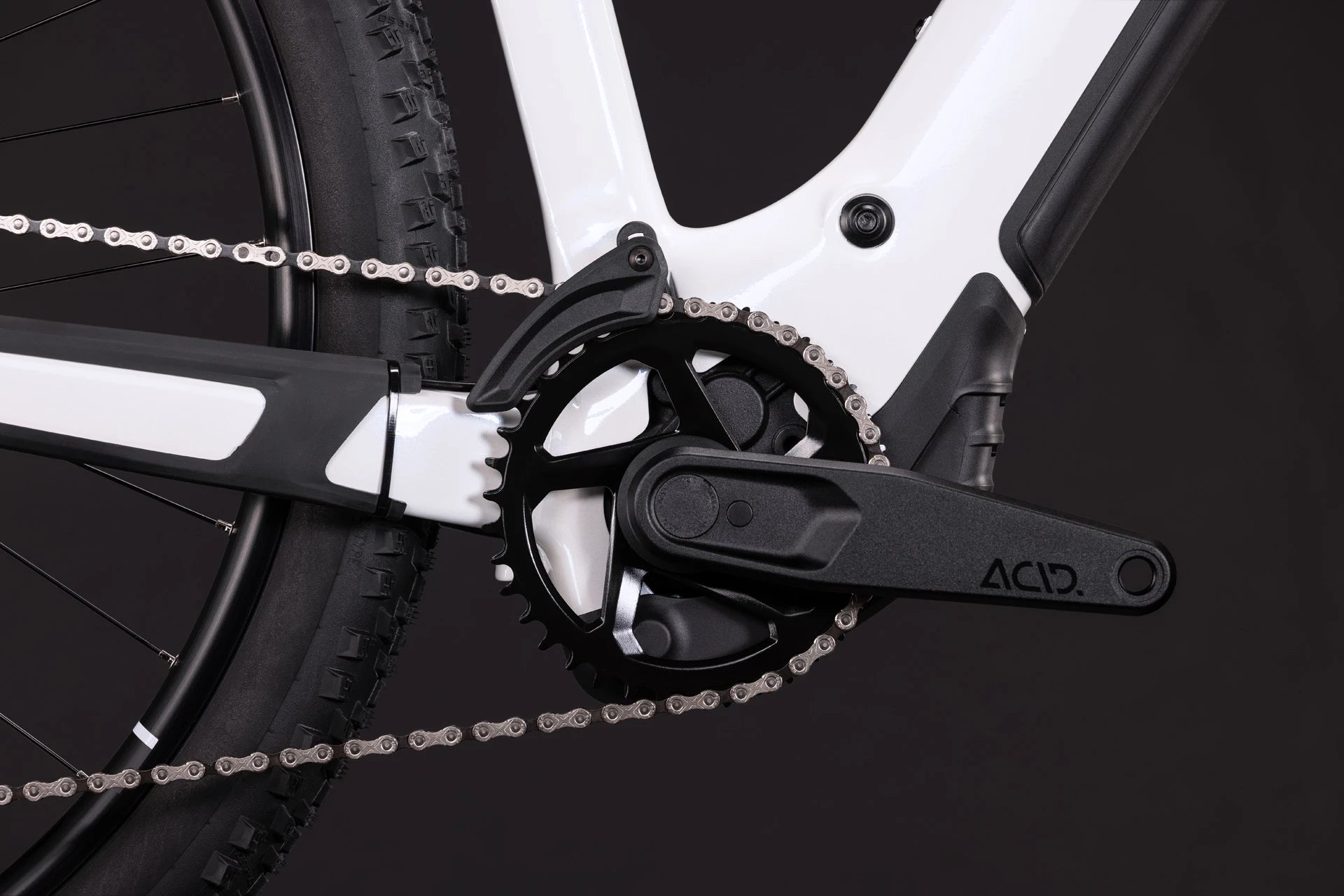 Cube Reaction Hybrid Race 800 snow´n´black 2027