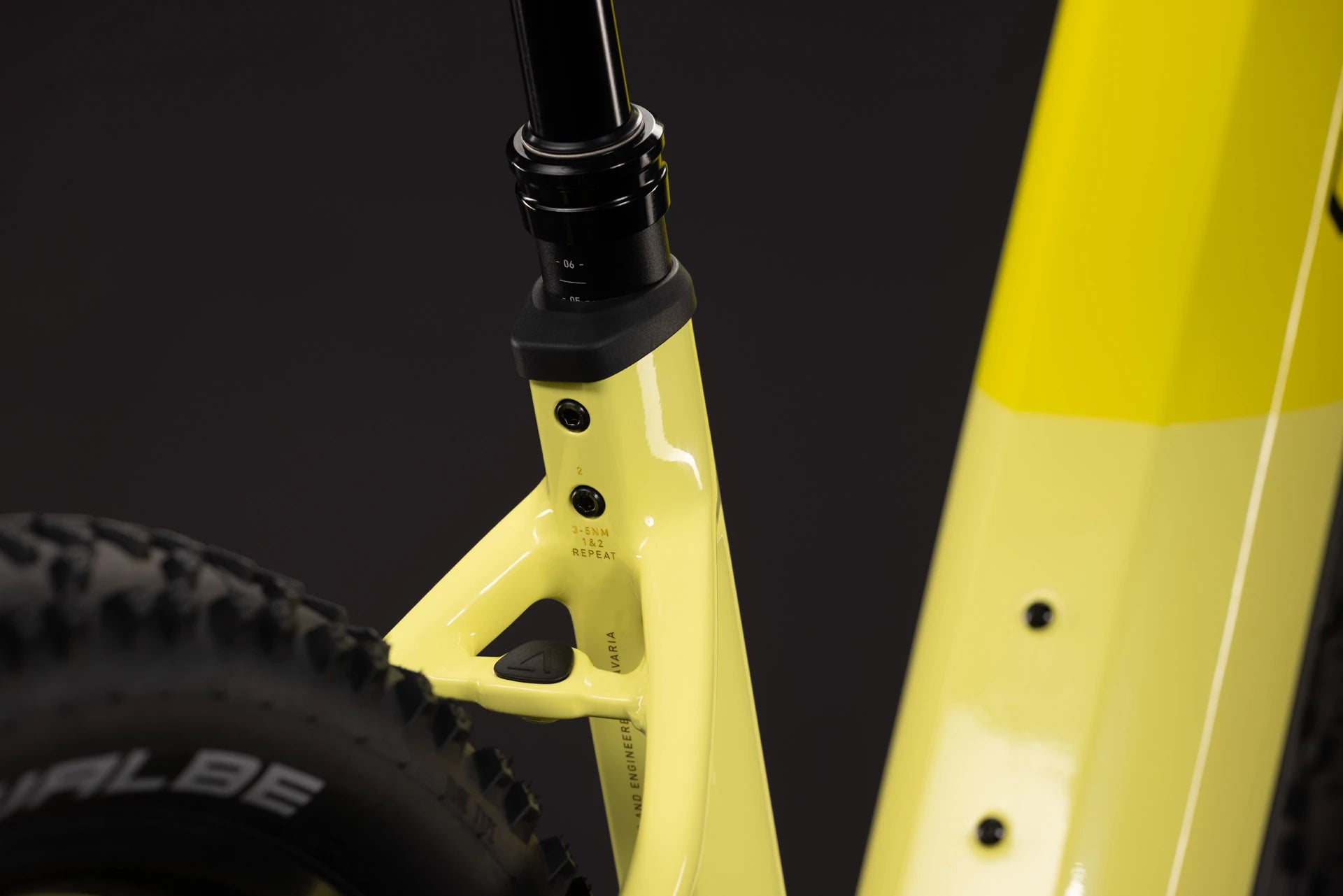 Cube Reaction Hybrid Race 800 bananasplit´n´black EE 2027
