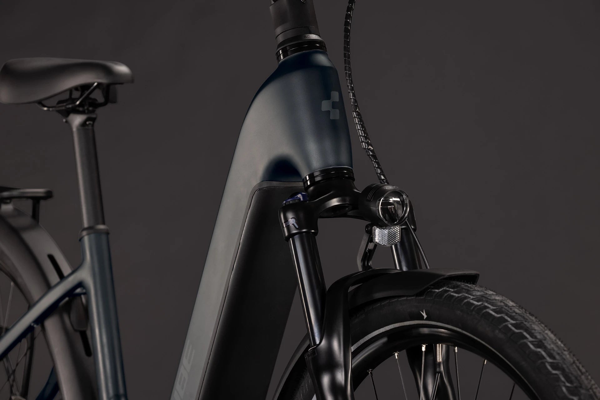 Cube Touring Hybrid ONE 600 grey´n´coolgrey EE 2027