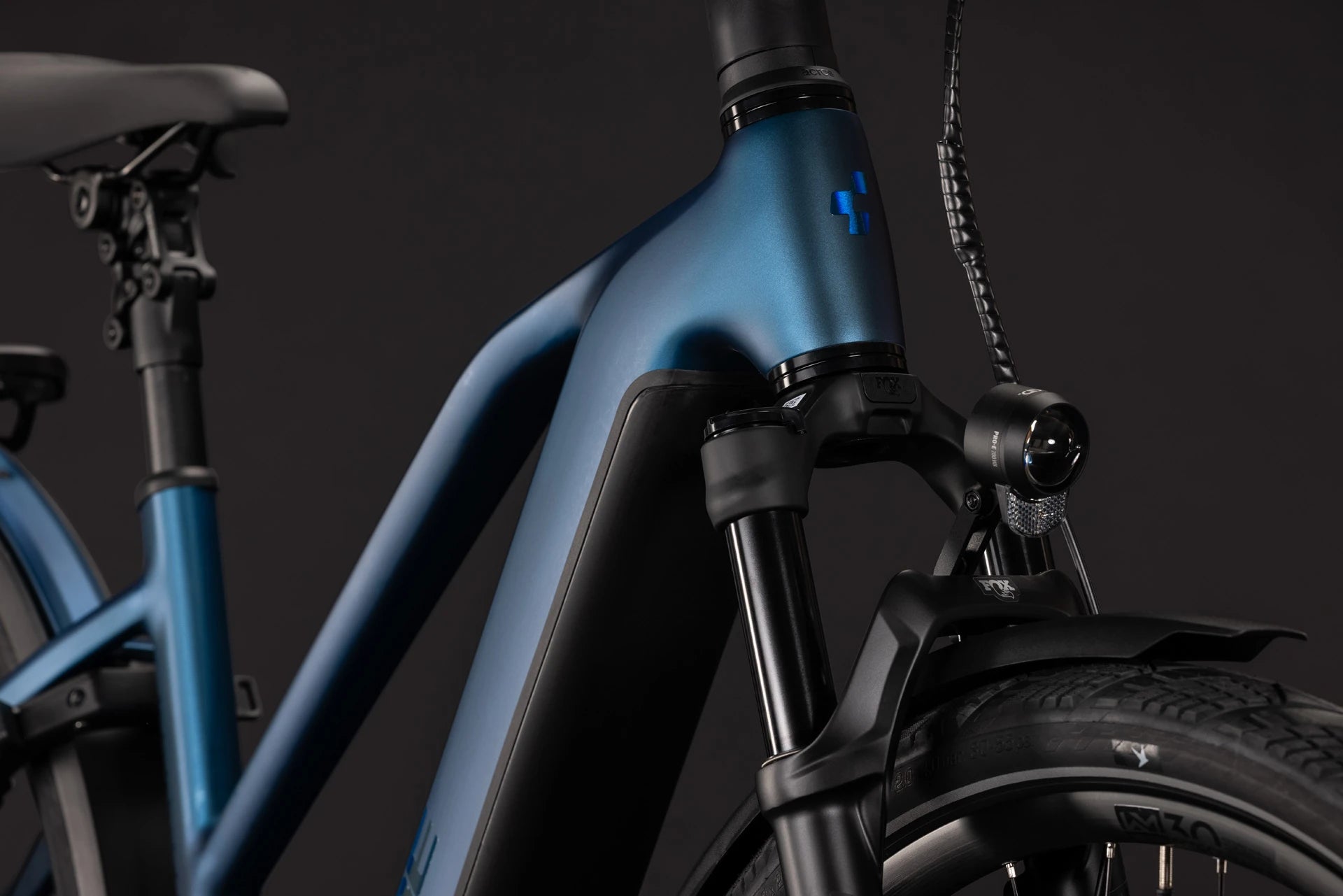 Cube Kathmandu Hybrid SLX 800 nebula´n´prizm Trapeze 2027