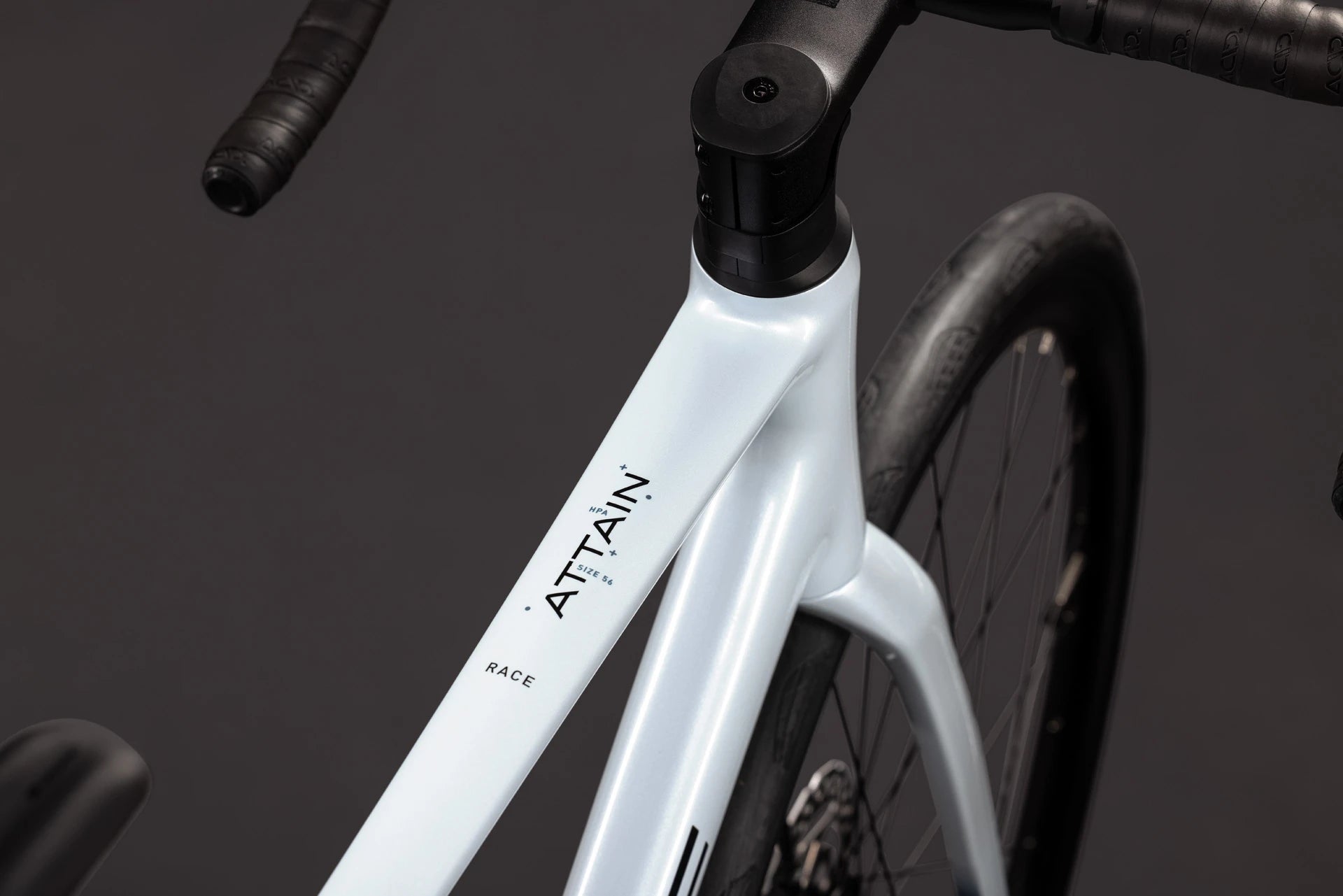 Cube Attain Pro glacier´n´black 2027