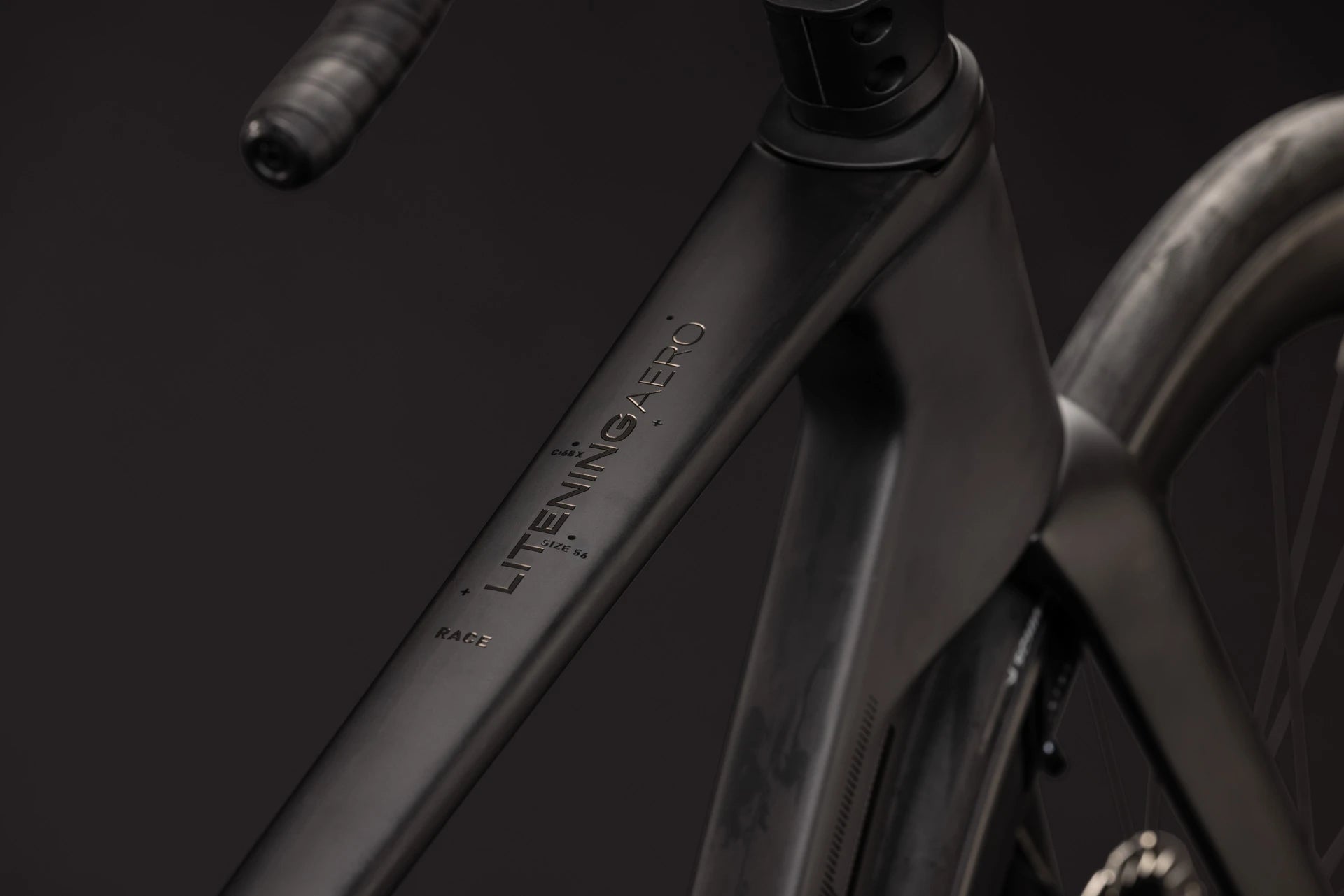 Cube Litening Aero C:68X Race carbon´n´chrome 2027