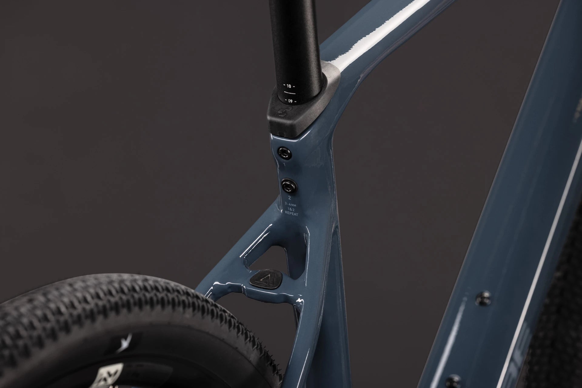 Cube Nuroad Race inkgrey´n´grey 2027