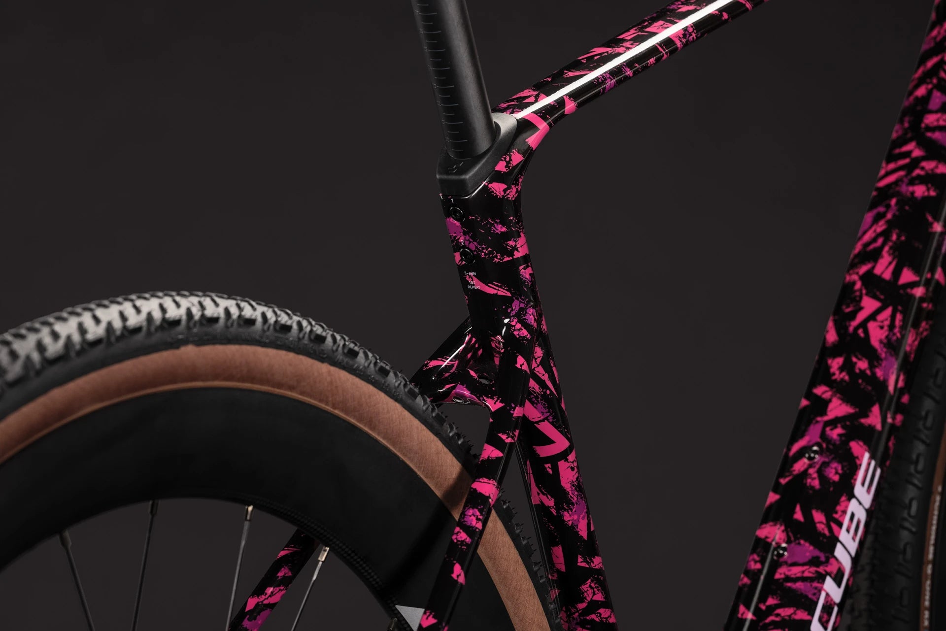 Cube Nuroad C:62 SLX pinkaction´n´black 2027