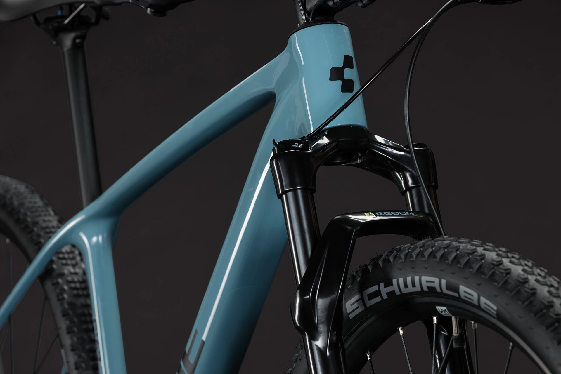 Cube Reaction C:62 One surfblue´n´black 2027