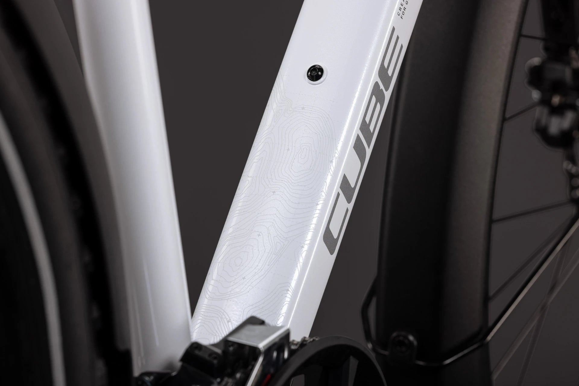 Cube Nature Pro FE metallicwhite´n´reflex 2027
