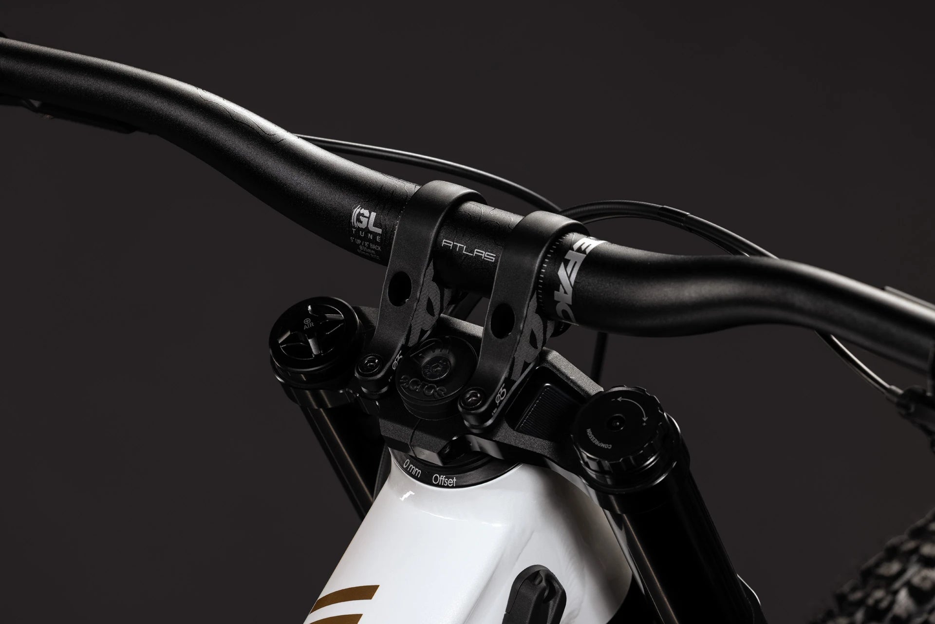 Cube Two15 Race powdergold´n´black 2027
