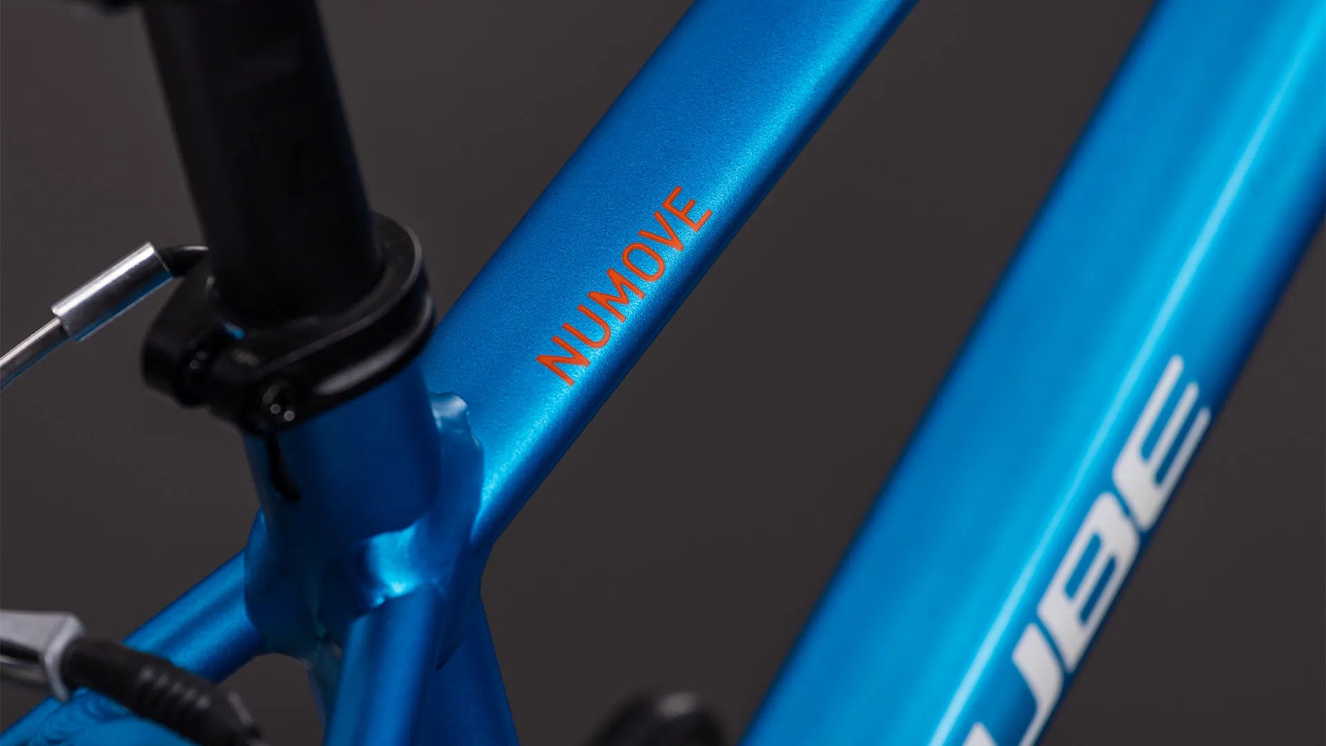 Cube Numove 160 topasblue´n´nebula 2027