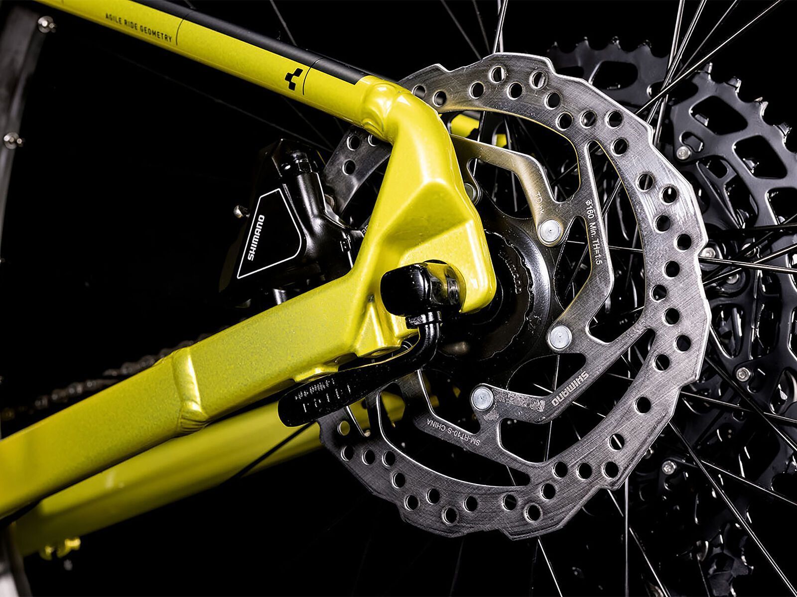 Cube 22 Analog flashlime´n´black