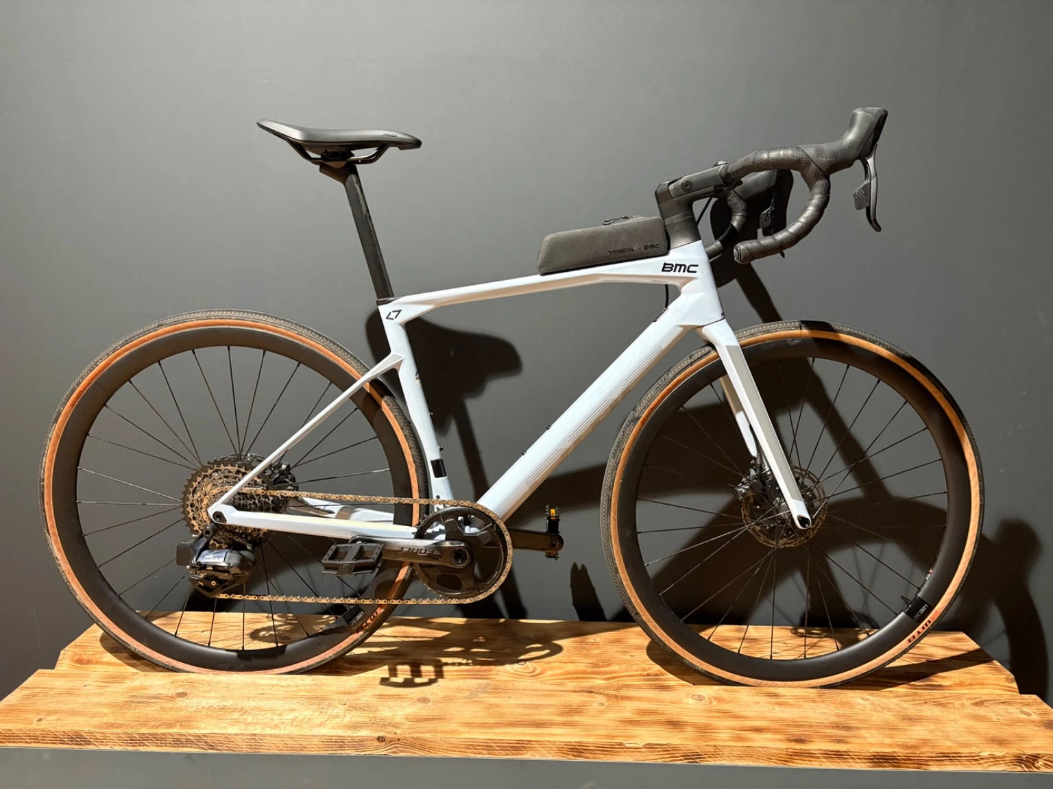 BMC Roadmachine X ONE ICE BLUE / BLACK | Gebrauchtrad | 51 cm - Liquid-Life