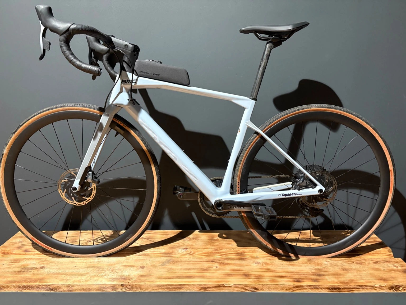 BMC Roadmachine X ONE ICE BLUE / BLACK | Gebrauchtrad | 51 cm - Liquid-Life