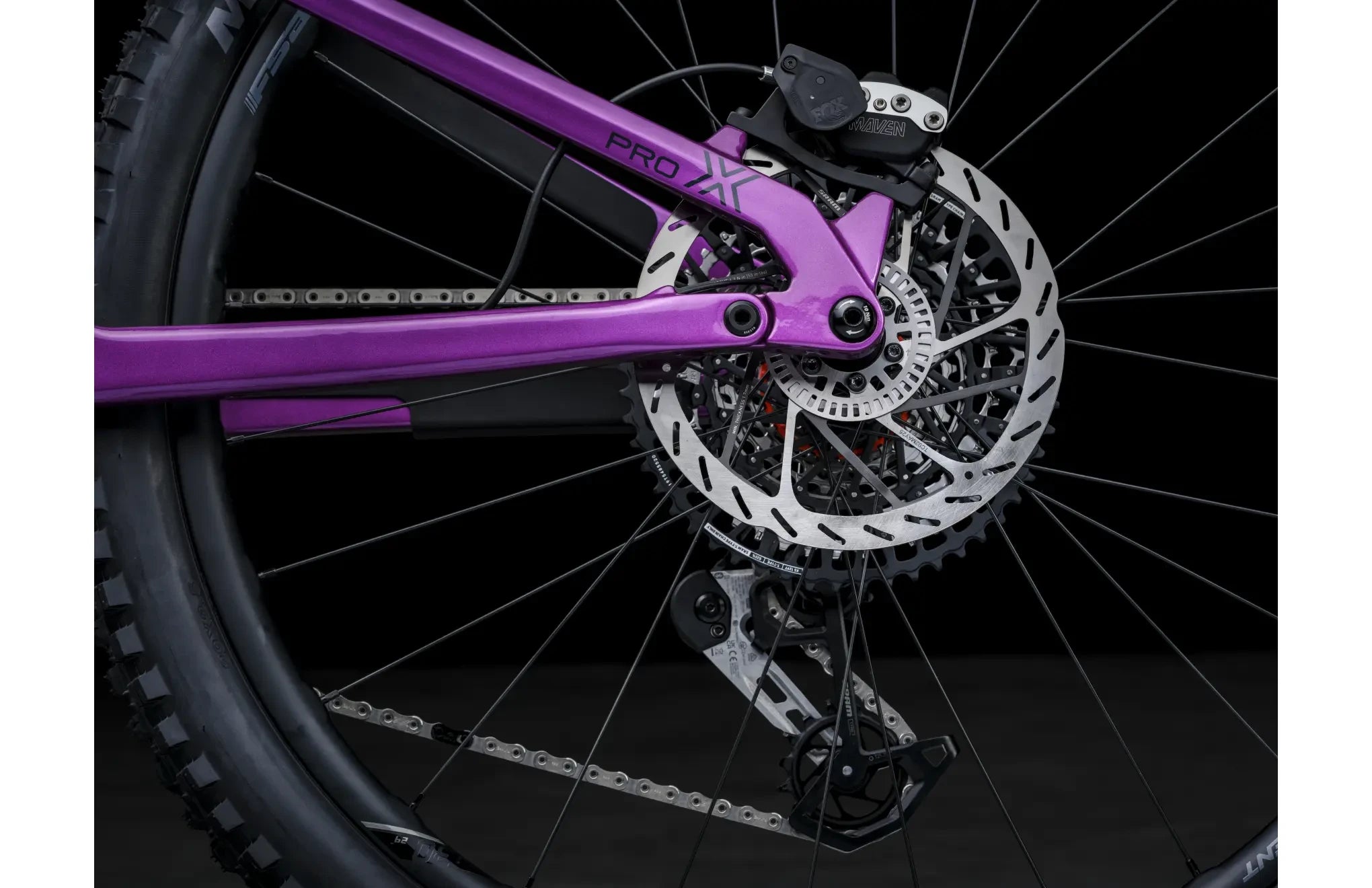 Crussis e-Full 12.11-PRO X (800 Wh) purple 2026