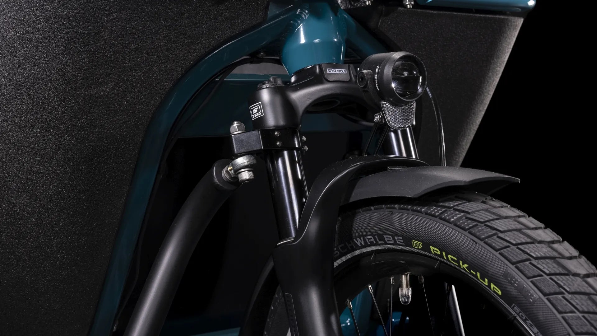 Cube Cargo Hybrid 500 blue´n´lime 2025