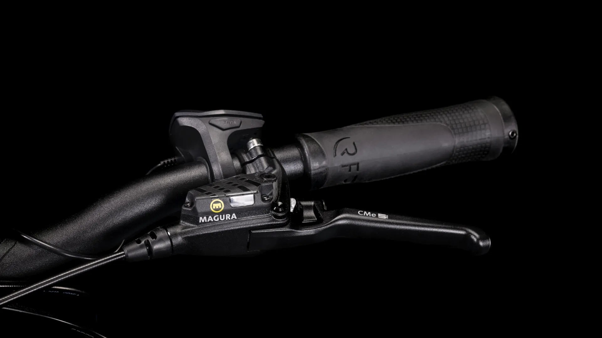 Cube Cargo Hybrid 500 blue´n´lime 2025