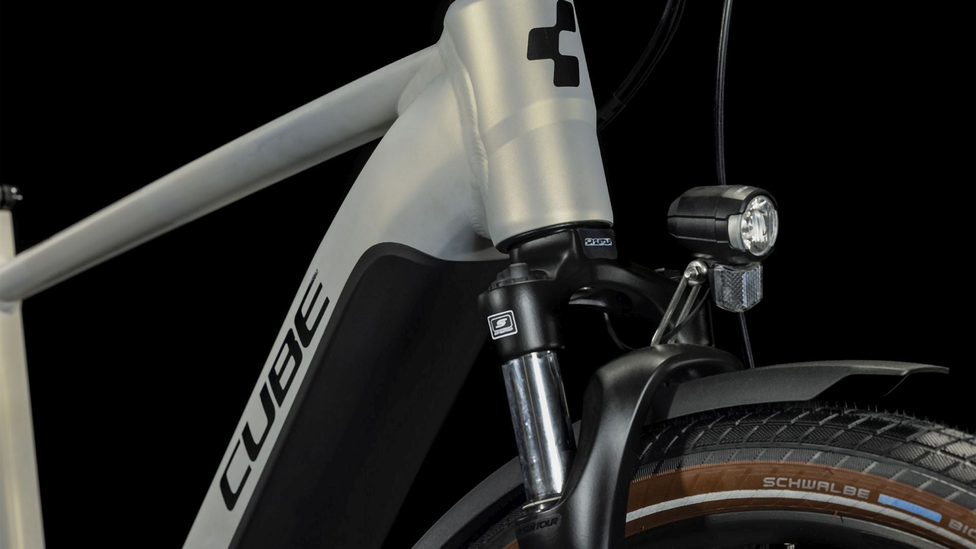 Cube Touring Hybrid Pro 625 pearlysilver´n´black