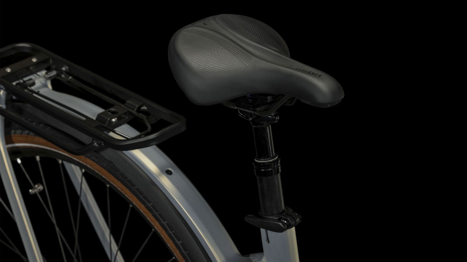 Cube Touring Hybrid Pro 625 pearlysilver´n´black Trapez