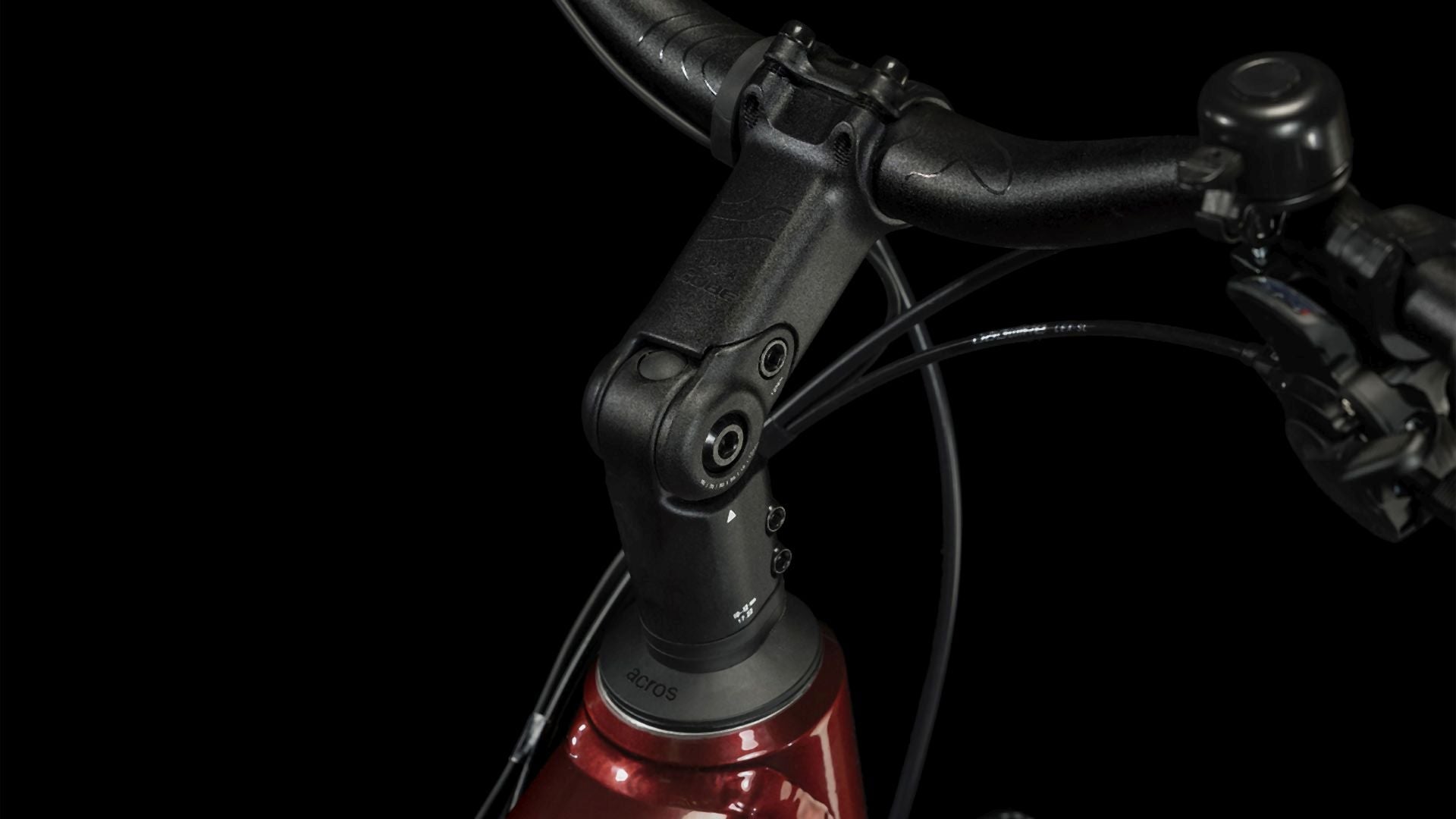 Cube Touring Hybrid EXC 625 red´n´white Trapez