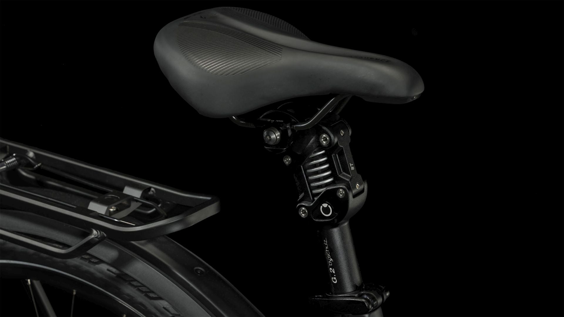 Cube Kathmandu Hybrid SLT 750 black´n´metal Trapez