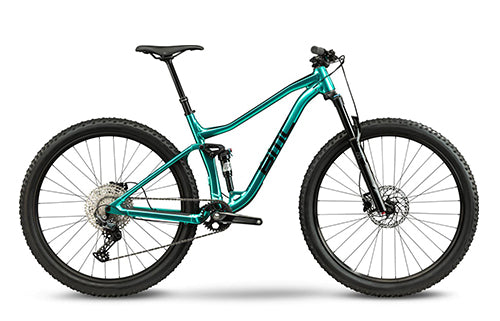 BMC Speedfox Mountainbike in Türkis, Vollfederung, für Offroad-Abenteuer und sportliche Fahrten auf unebenem Gelände.