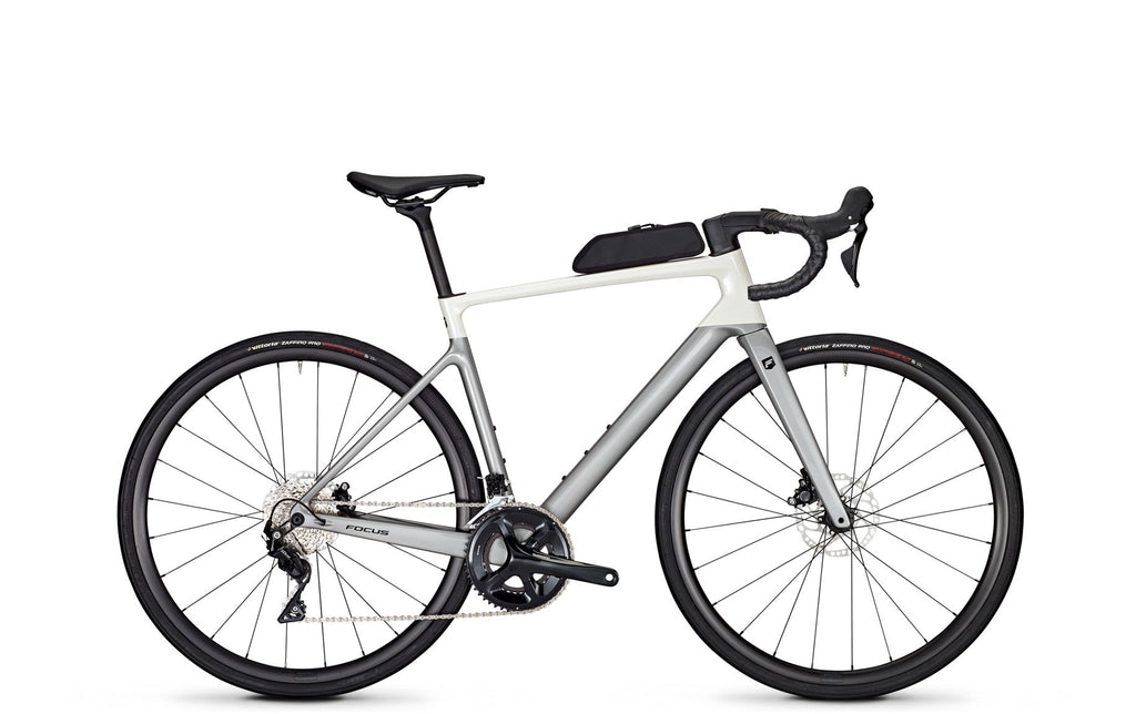 Focus Paralane 8.7 White Glossyilver Glossy 2025