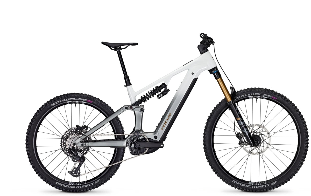 Focus SAM² 6.9 800 Whiteteelgrey 2025