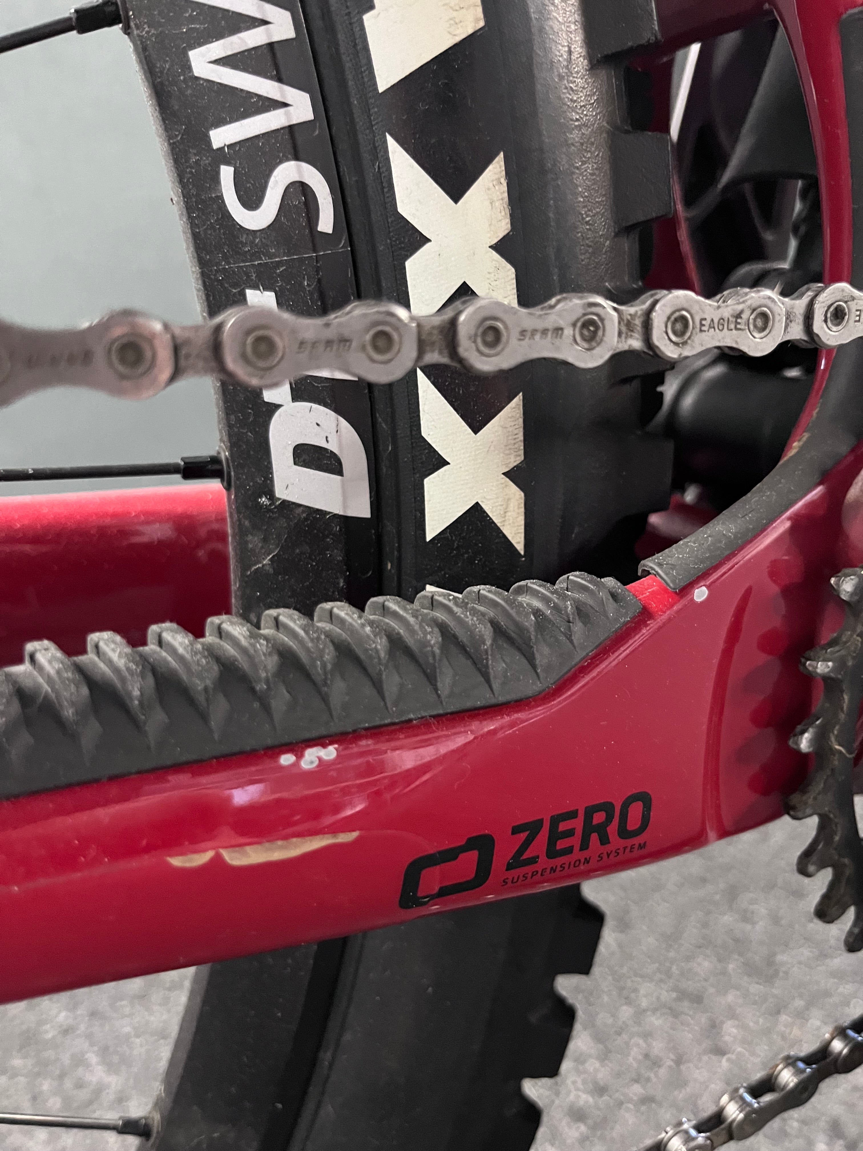 Mondraker Foxy Carbon R Carbon/Red M | Vorführmodell