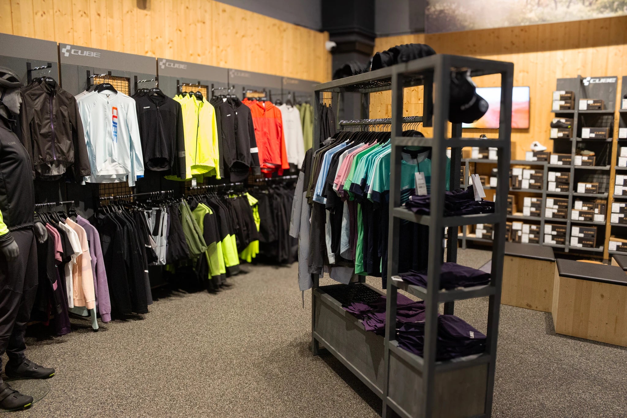 Cube Store Paderborn Verkaufsfläche