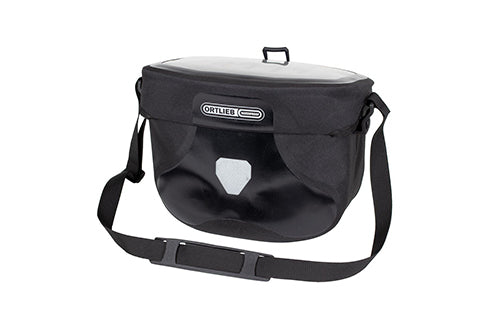 Schwarze Ortlieb Lenkertasche mit Trageriemen und reflektierendem Patch, ideal für Radfahrer zur sicheren Aufbewahrung.