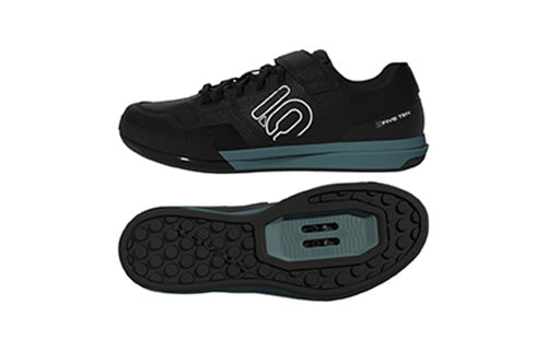 Schwarzer Mountainbike-Klickschuh mit FN-Logo, seitliche und untere Ansicht, robuste Sohle für optimalen Halt beim Radfahren.