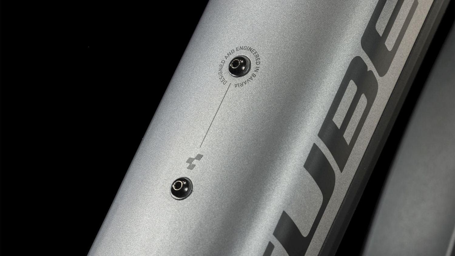 Cube Nuride Hybrid Performance 625 Allroad graphite´n´black 2023 - Liquid-Life