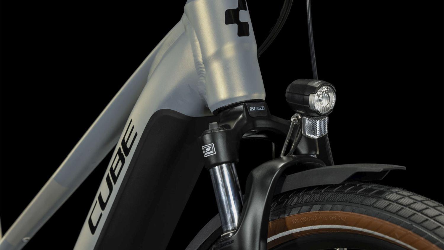Cube Touring Hybrid Pro 625 pearlysilver´n´black 2023 Trapeze - Liquid-Life