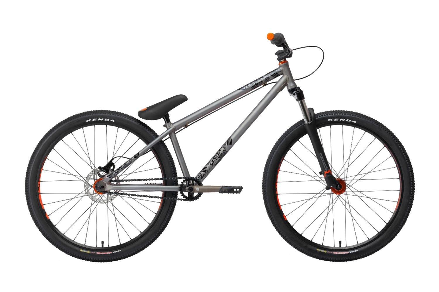 NS Bikes Metropolis 2 Silver / Gray 2023 - Liquid-Life