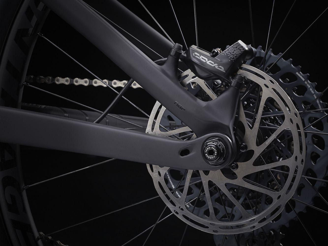 Trek Remedy 9.8 Matte Trek Black - Liquid-Life