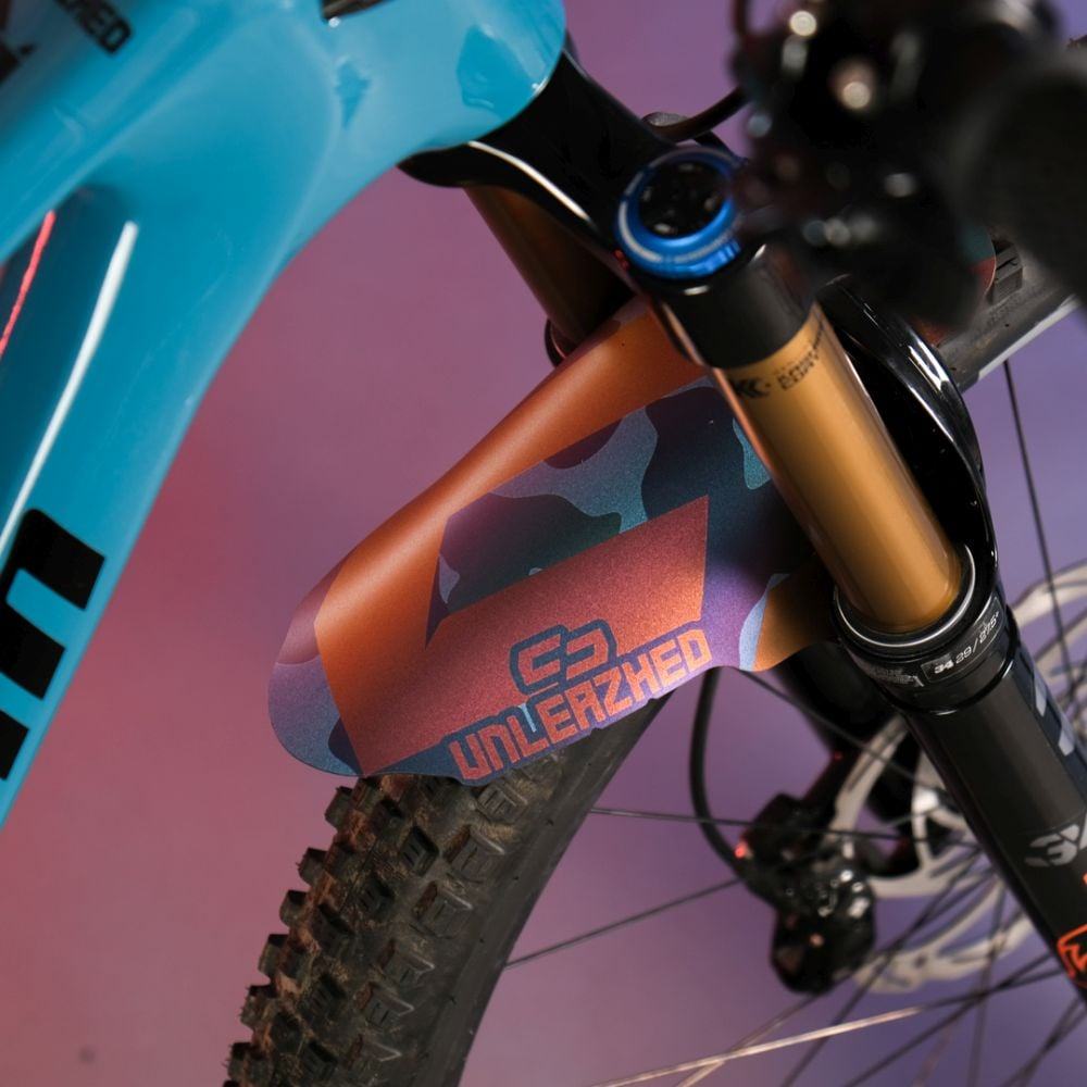 unleazhed unsplash M01 - Liquid-Life #Wähle Deine Farbe_Flip Flop Camo