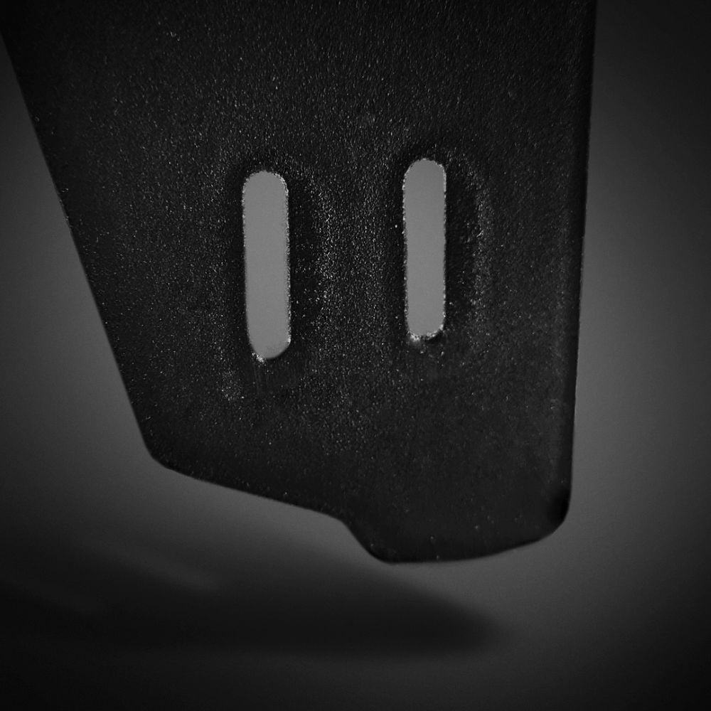 unleazhed unsplash M02 - Liquid-Life #Wähle Deine Farbe_Ultimate Black and Matt Glossy