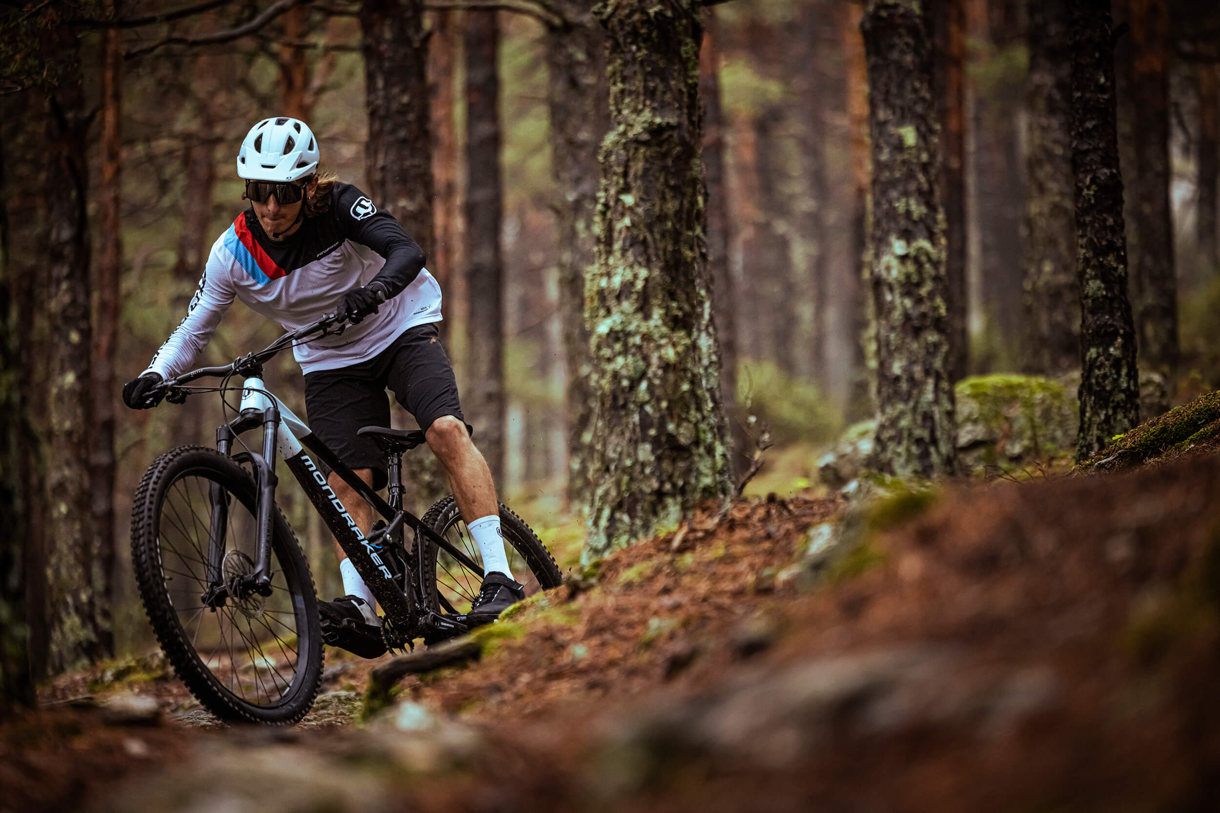 Mondraker Raze