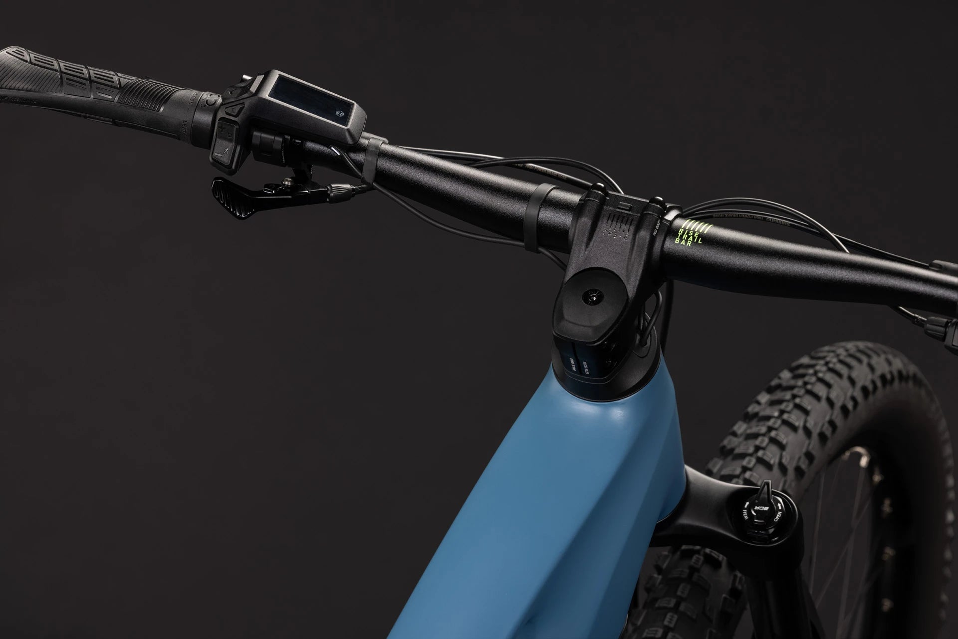 Cube Stereo Hybrid ONE22 Pro 800 bluesapphire´n´blue 2027