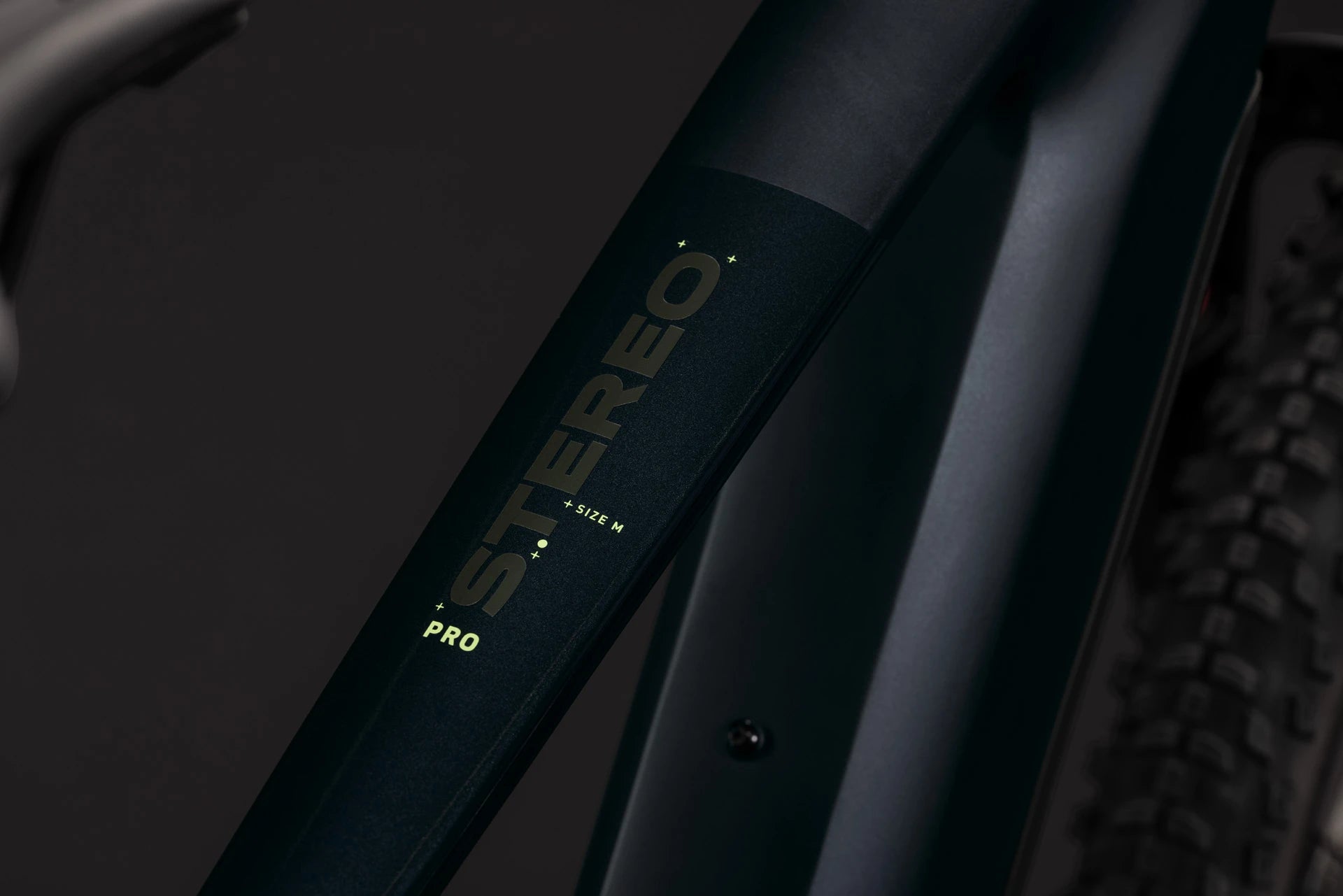 Cube Stereo Hybrid ONE44 Pro 800 coal´n´black 2027