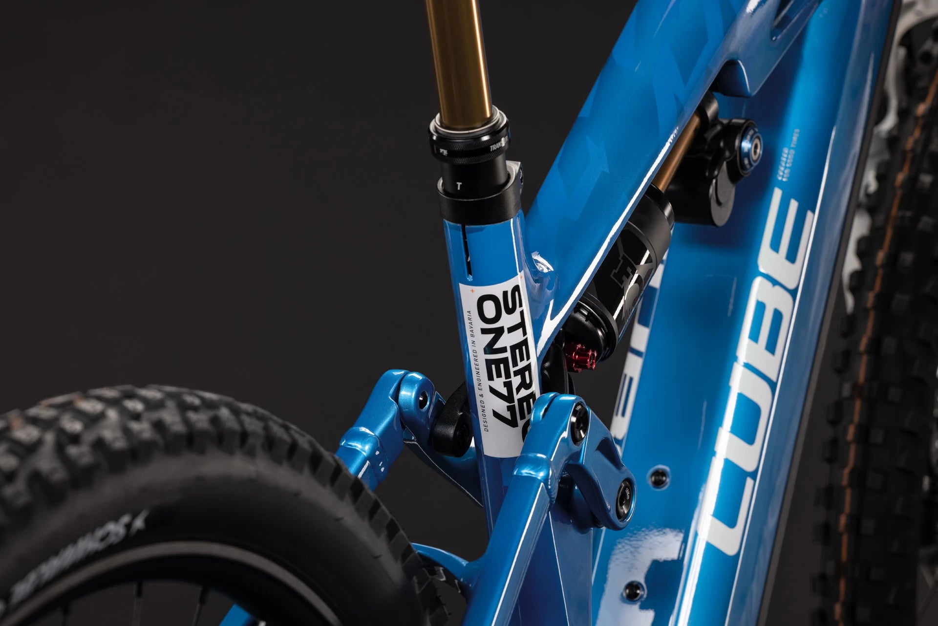 Cube Stereo Hybrid ONE77 HPC AT 800 actionteam 2027