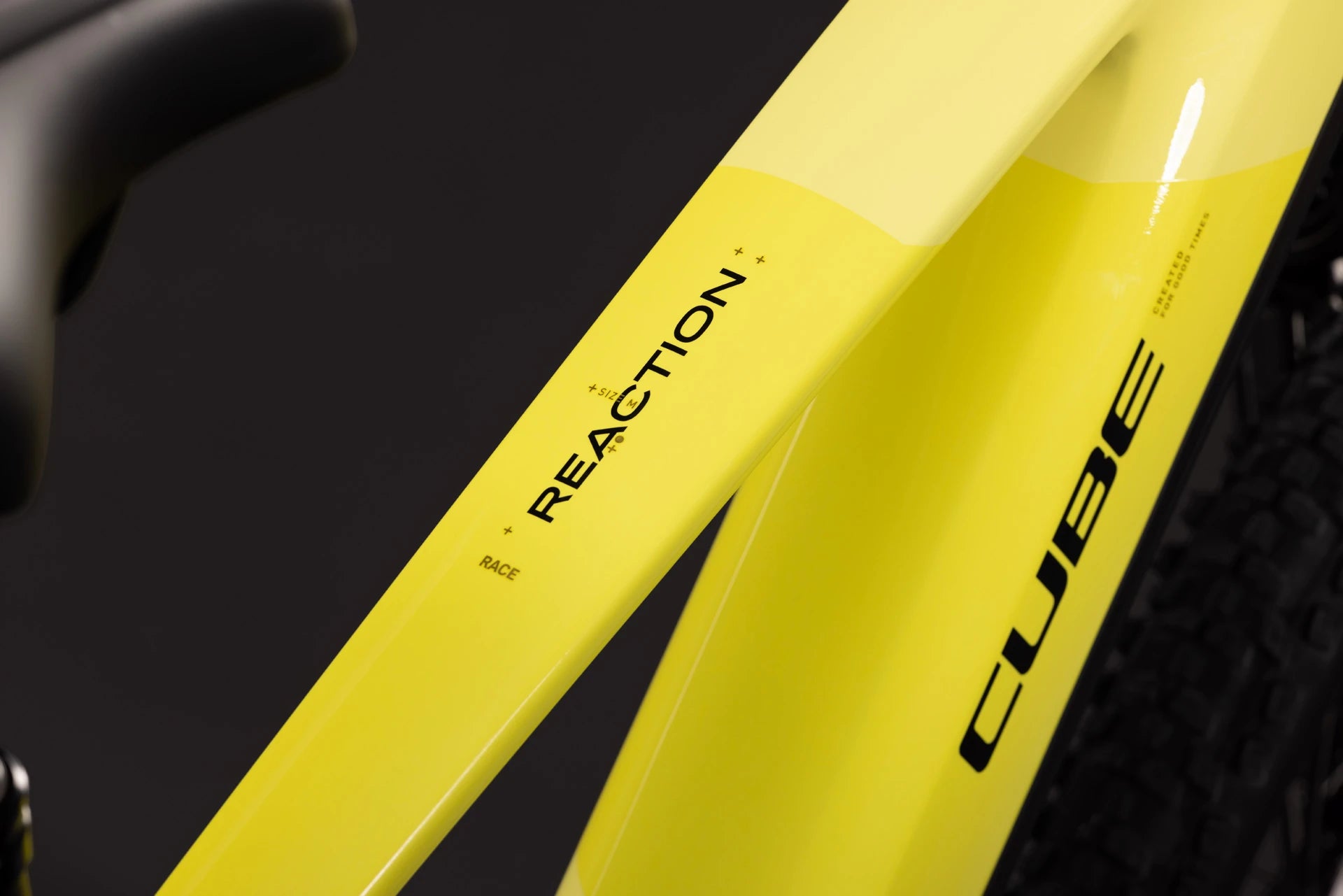 Cube Reaction Hybrid Race 800 bananasplit´n´black 2027