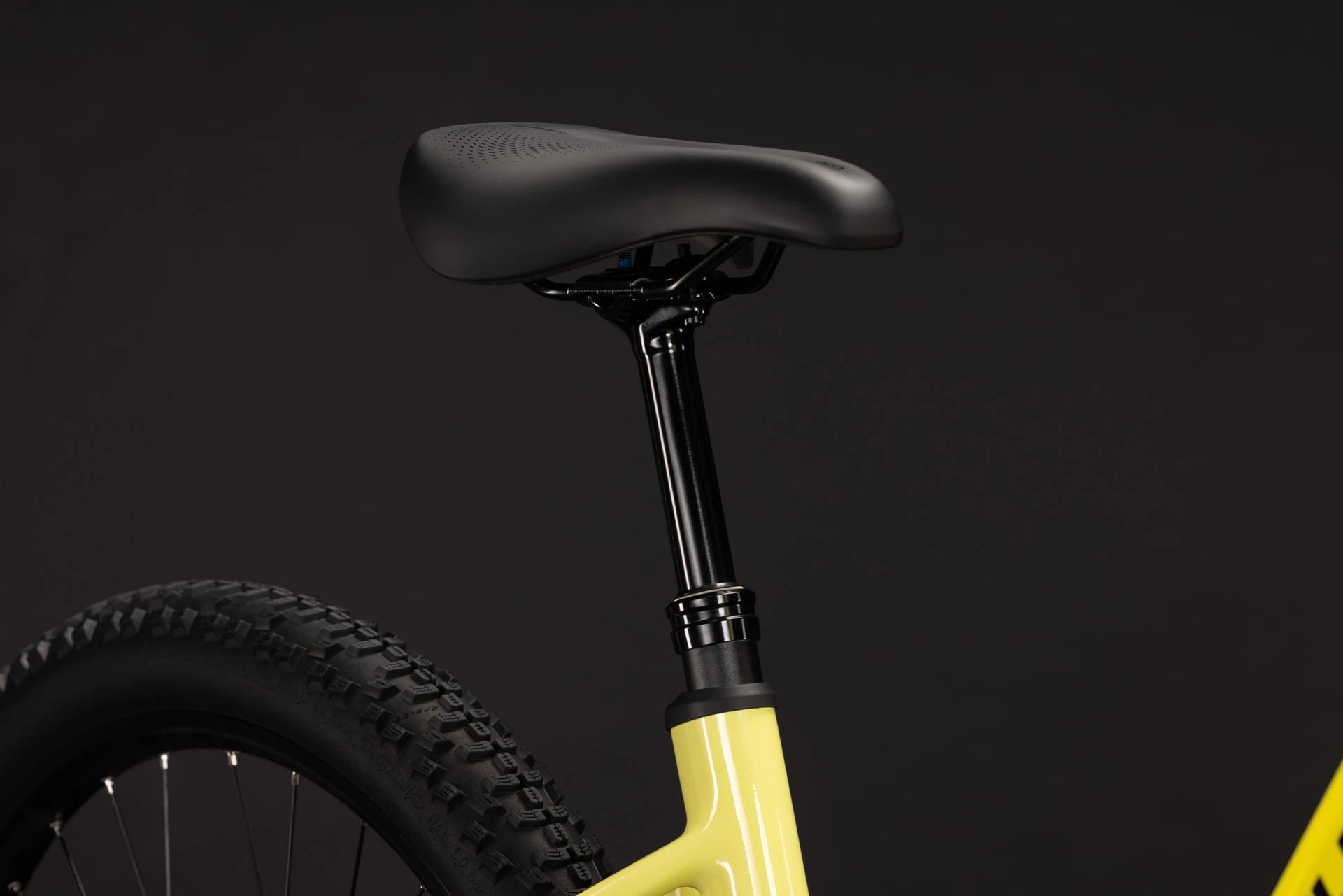 Cube Reaction Hybrid Race 800 bananasplit´n´black EE 2027