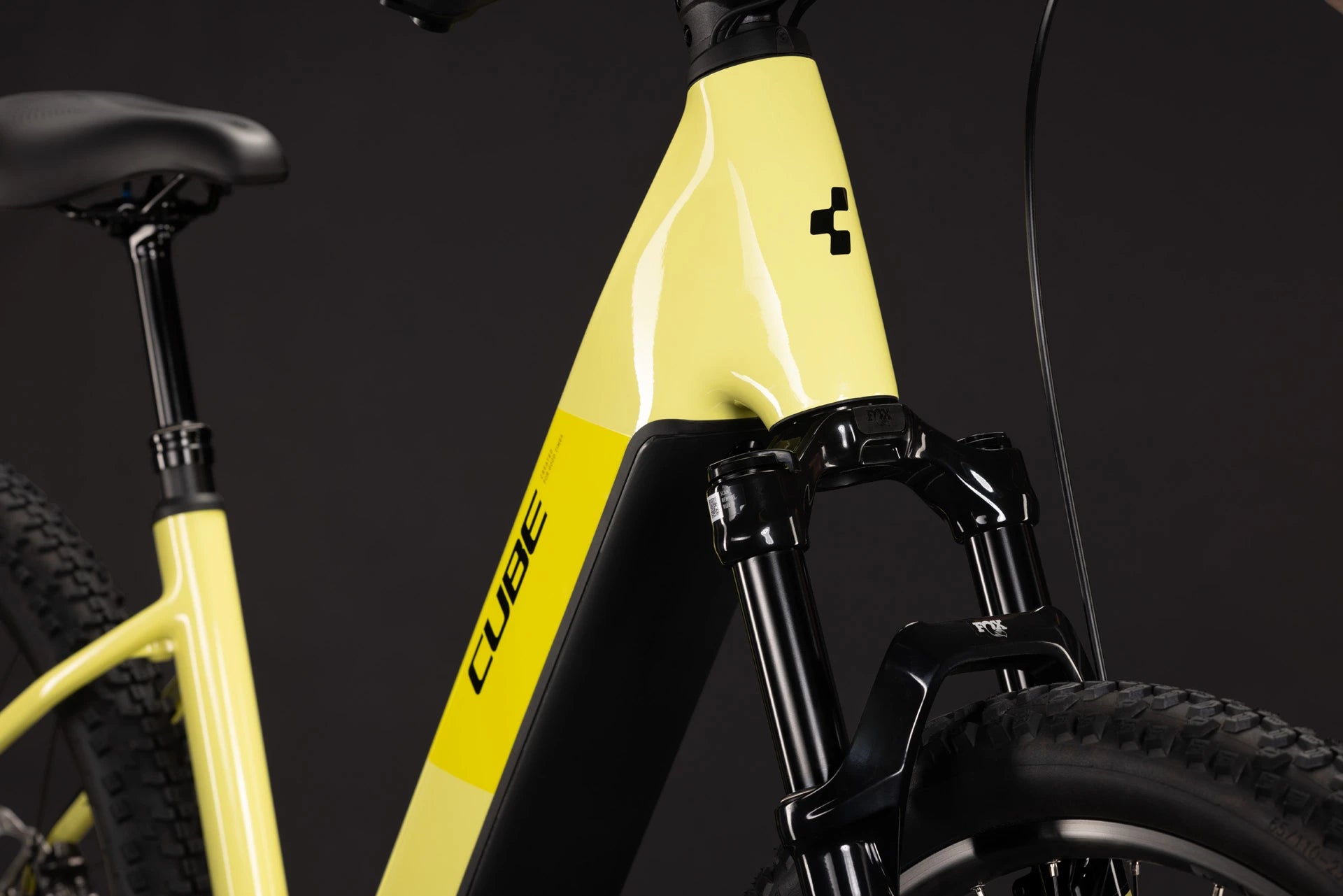 Cube Reaction Hybrid Race 800 bananasplit´n´black EE 2027