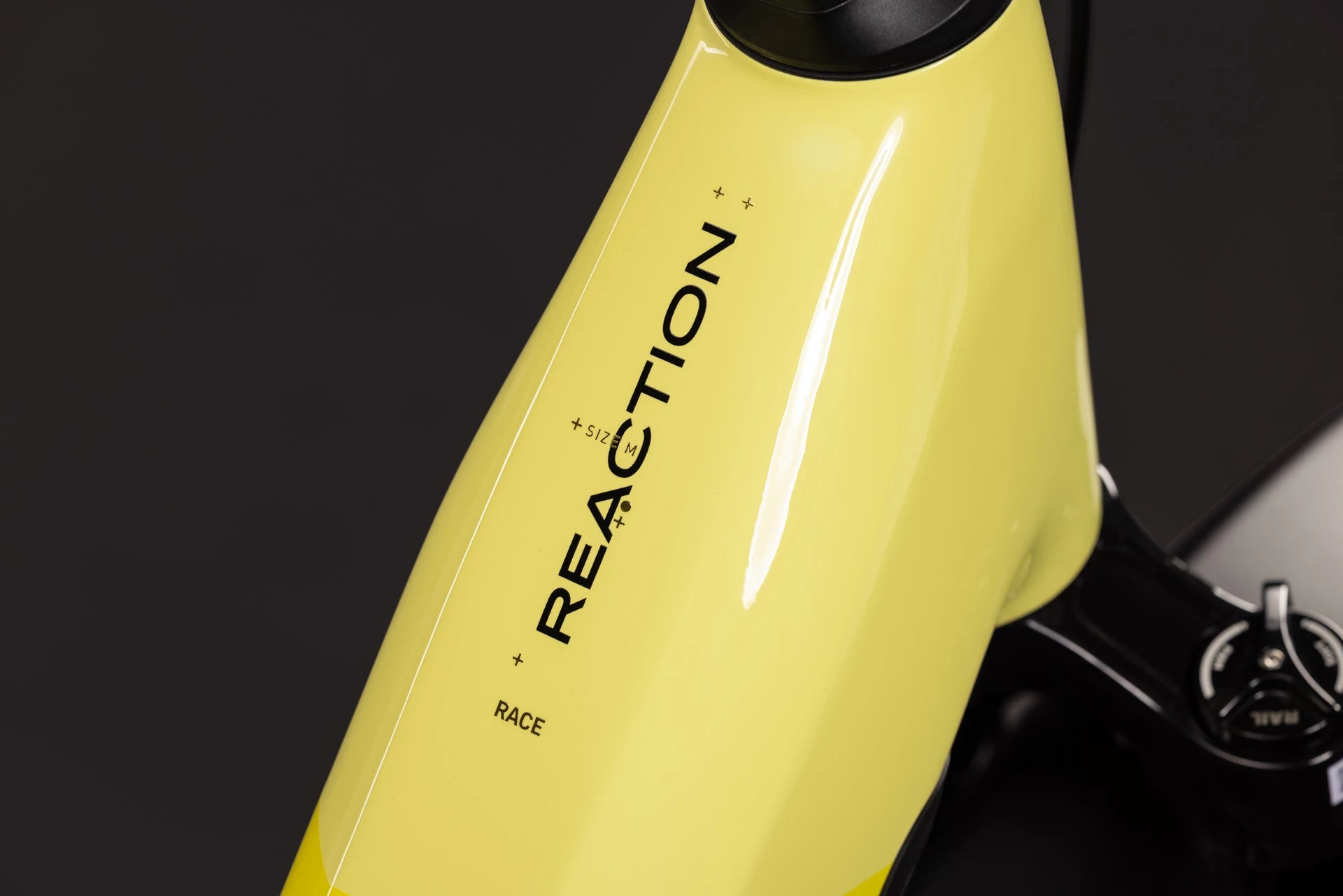 Cube Reaction Hybrid Race 800 FE bananasplit´n´black EE 2027