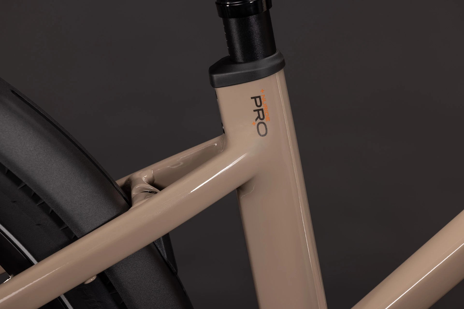 Cube Nuride Hybrid Pro 800 cappuccino´n´black Trapeze 2027