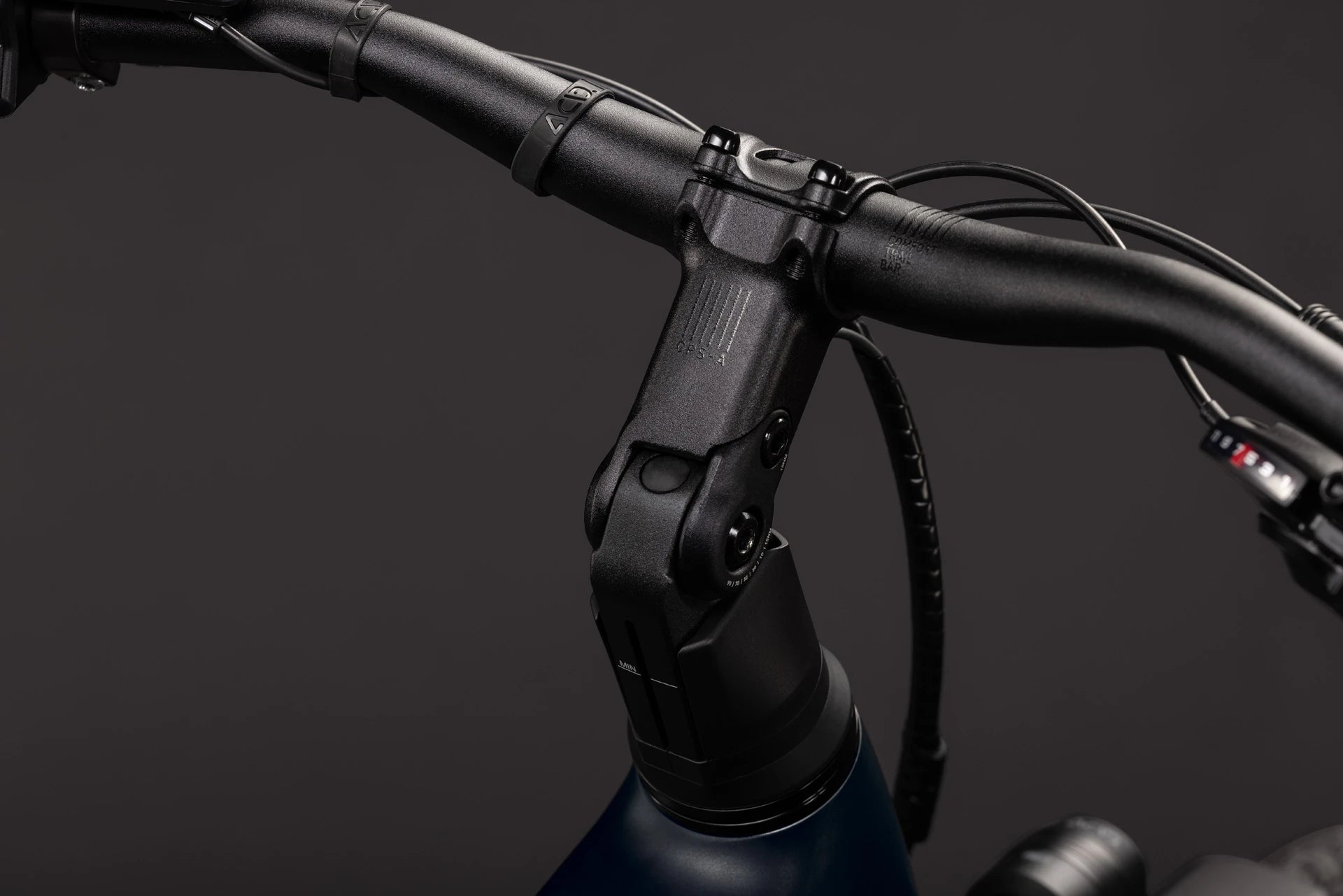 Cube Touring Hybrid ONE 600 grey´n´coolgrey 2027