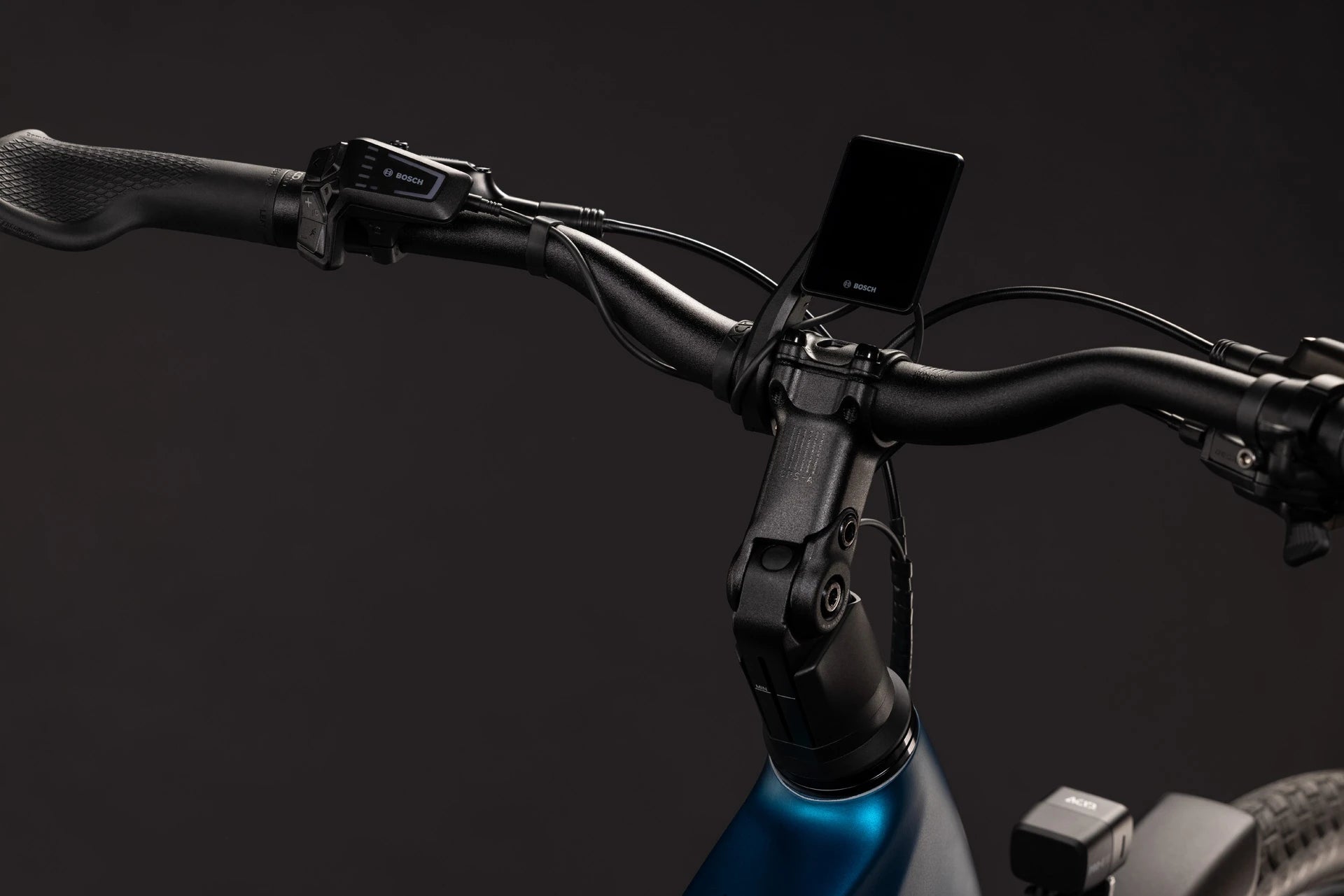 Cube Touring Hybrid Pro 800 electricblue´n´prizm 2027